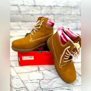 Deer Stags‎ Youth Size 6M Loafers – Fits Women’s 7.5/8 Worn One Time Only